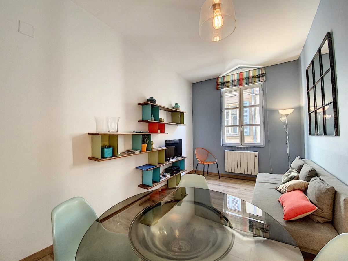 Maison 3 Chambres - Terrasse - Climatisation 10 Minutes A Pied Du Pont D'Avignon Exterior foto