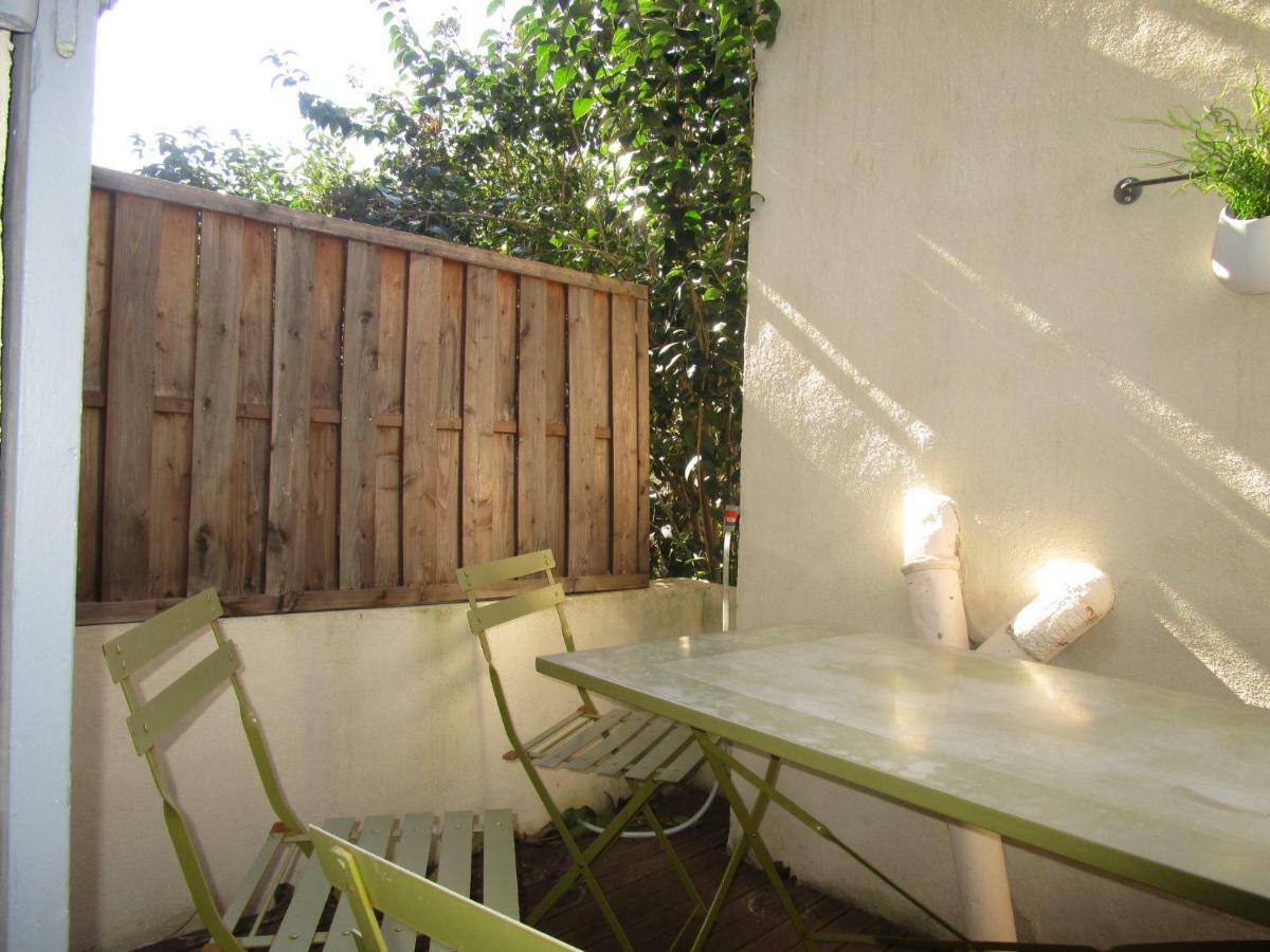 Maison 3 Chambres - Terrasse - Climatisation 10 Minutes A Pied Du Pont D'Avignon Exterior foto